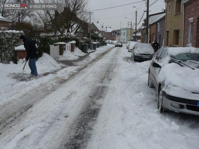 2013 - Neige: Roncq, nouvelle station de ski ! 