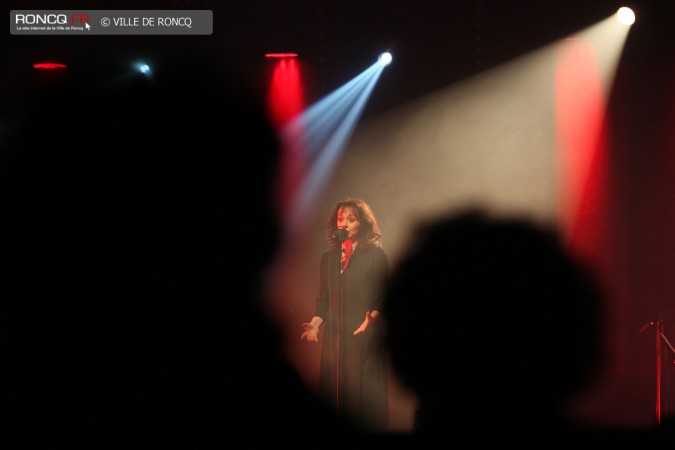 2013 - Concert hommage à Edith Piaf - Jil Aigrot