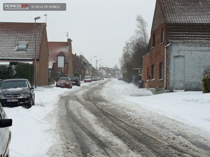 2013 - Neige: Roncq, nouvelle station de ski ! 