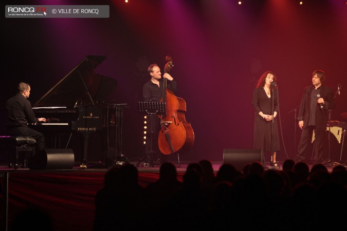 2013 - Concert hommage à Edith Piaf - Jil Aigrot