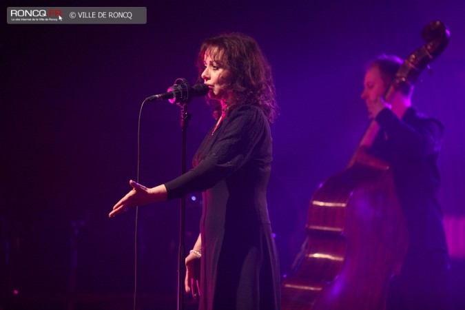 2013 - Concert hommage à Edith Piaf - Jil Aigrot