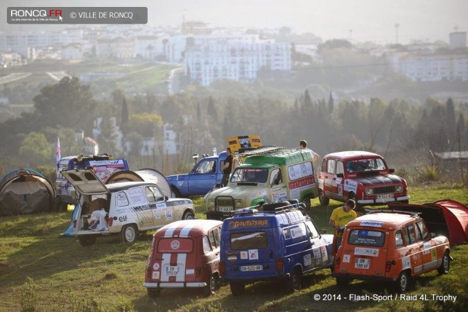 2014 - 4L Trophy Humilité et solidarité dans le désert