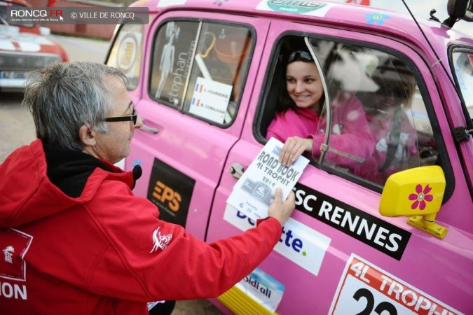 2014 - 4L Trophy Humilité et solidarité dans le désert