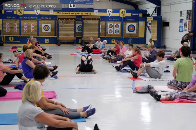 Seance de gymnastique pour les seniors