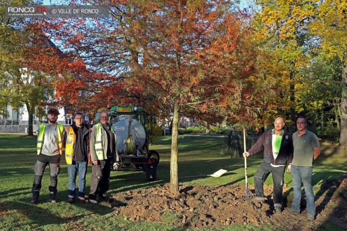 2018 - plantation d'un arbre