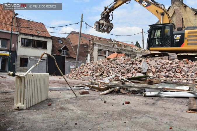 2018 - demolition facades