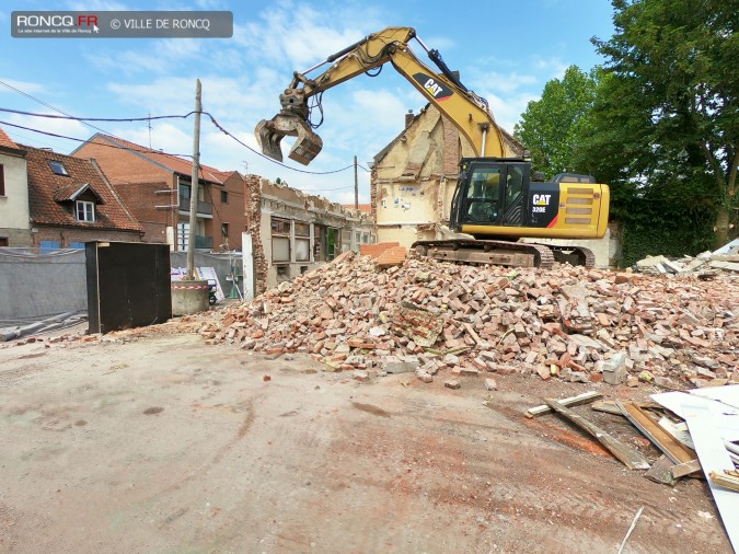 2018 - demolition facades