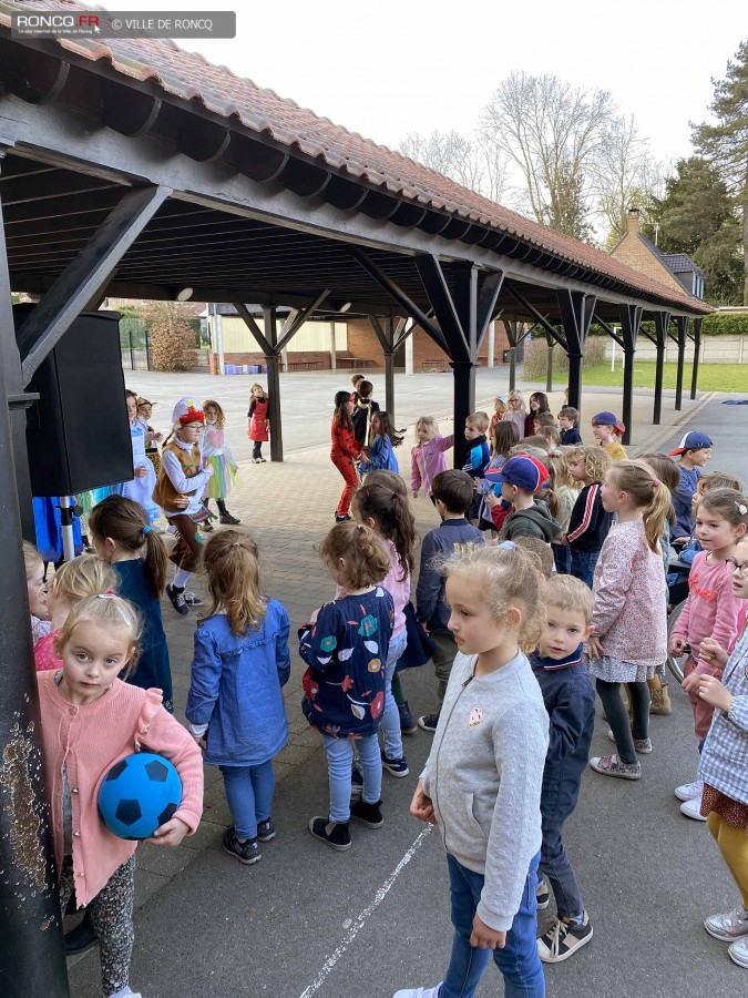 FETE DU PRINTEMPS A SAINT-FRANCOIS