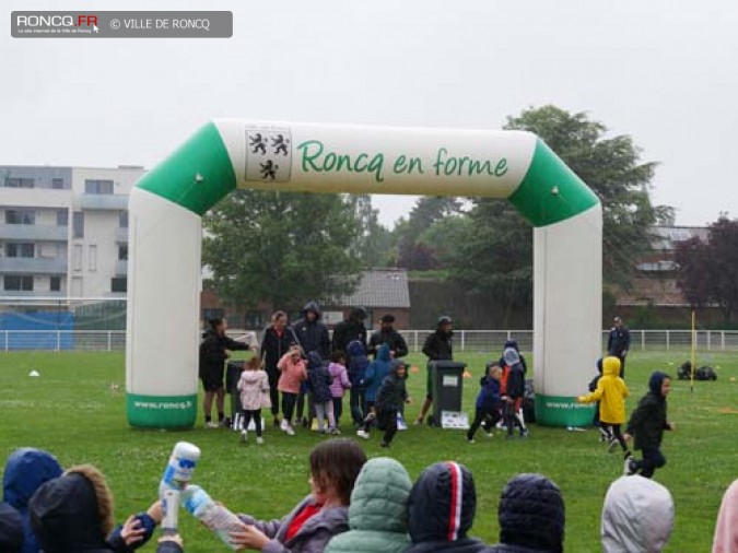 INITIATION DES JEUNES RONCQUOIS AU HANDISPORT TERRE DE JEUX 2024