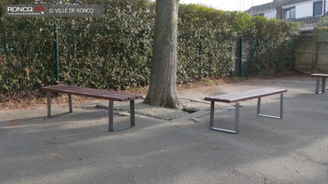 MOBILIER URBAIN NERUDA