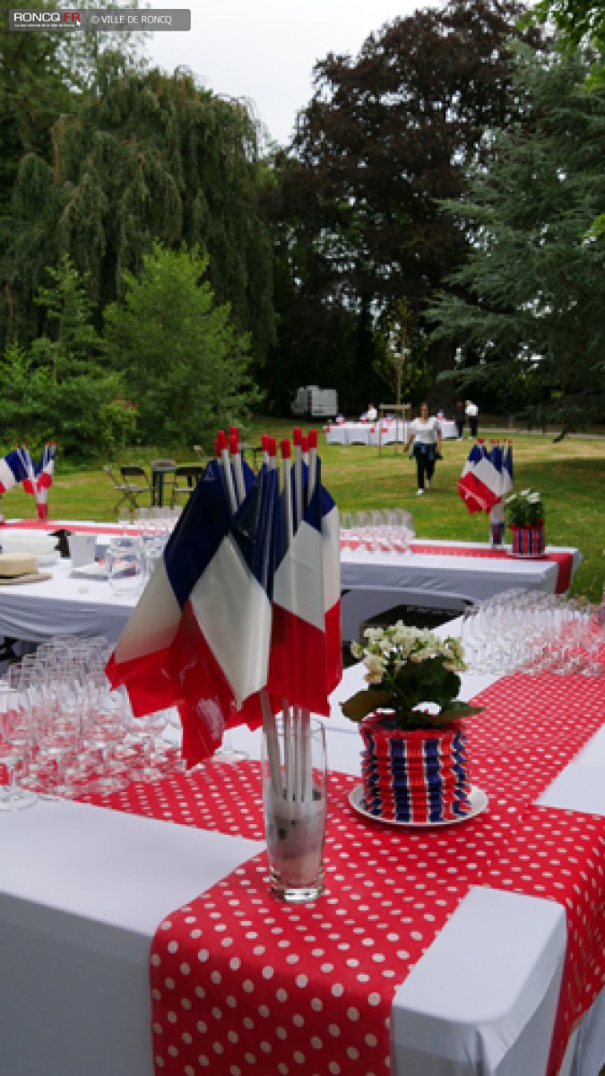 FESTIVITES DU 14 JUILLET - COCKTAIL REPUBLICAIN