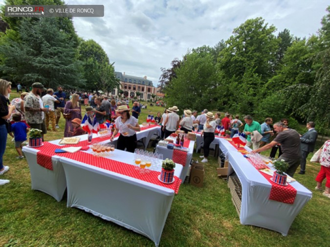 FESTIVITES DU 14 JUILLET - COCKTAIL REPUBLICAIN